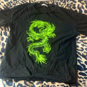 Childrens large Shein tee w/neon dragon